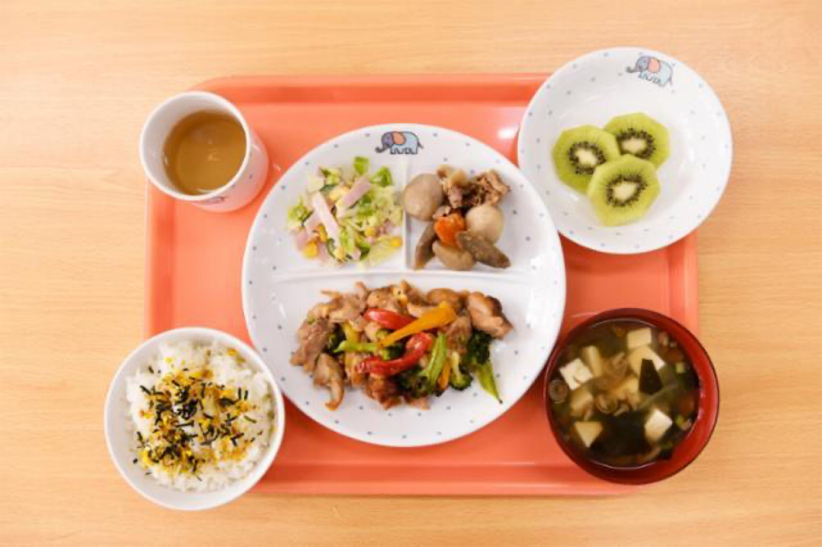 タスク・フォースの手作り給食